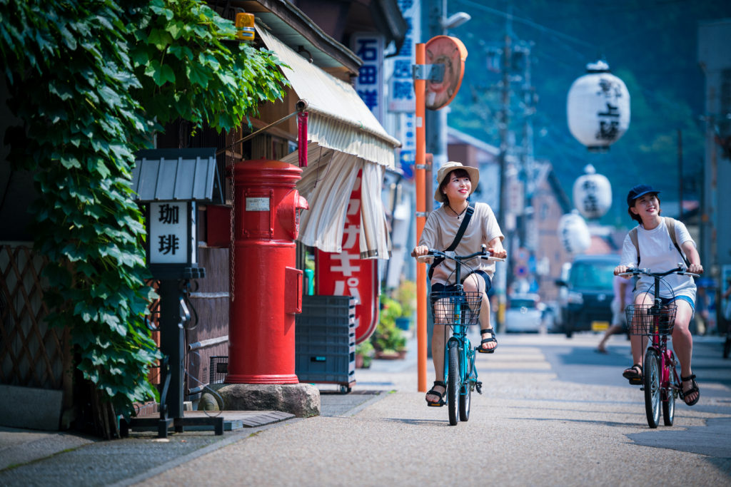 Nagaragawa Cycling Cruise, riding across the town and along Nagaragawa Riverのイメージ