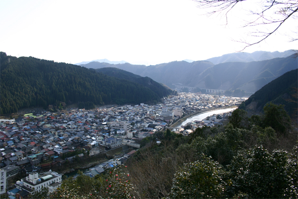 Gujo Hachiman Castle05