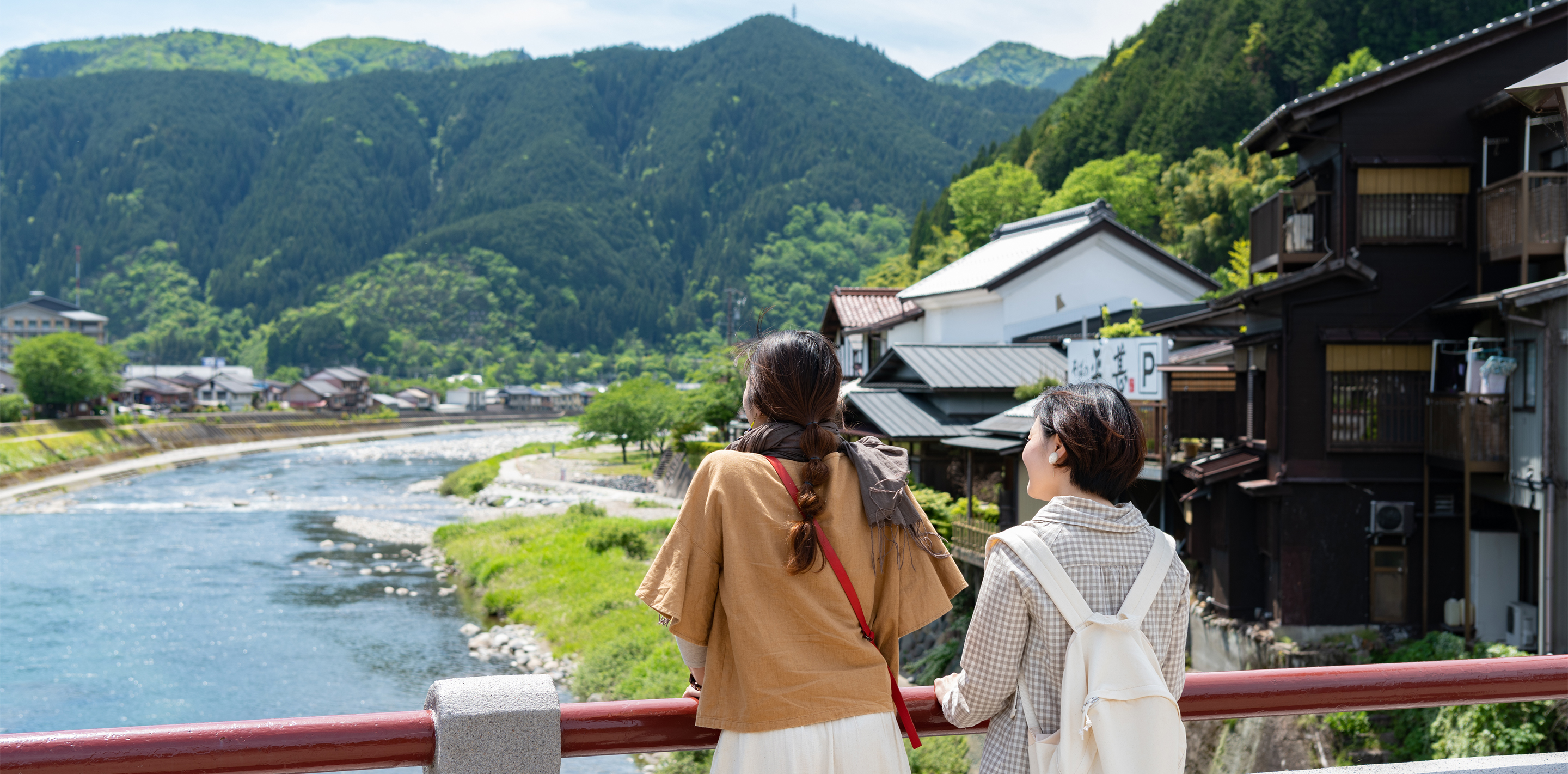 Townscape of the castle town and life with water