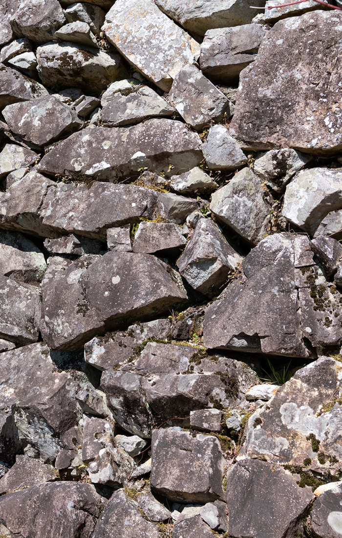 Stone wall of “Nozurazumi”